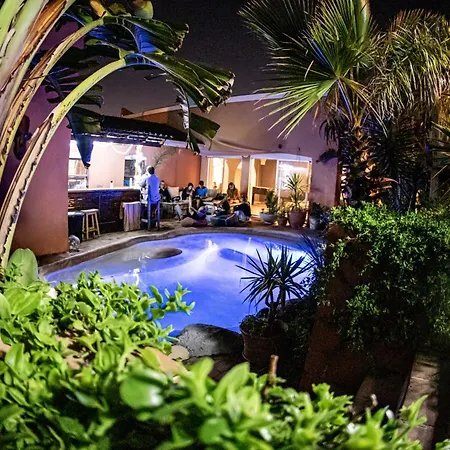 Surfhostel Cape Town-2